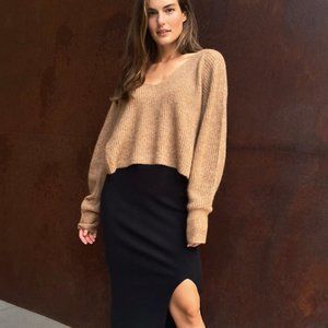 Aritzia The Group Babaton Beige crop Sweater (Brand New)